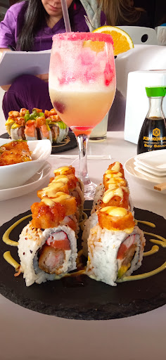 Makoto Food and Drinks